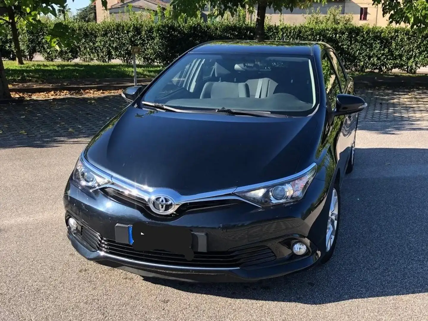 Toyota Auris Auris II 2015 1.6 d-4d Lounge Nero - 1