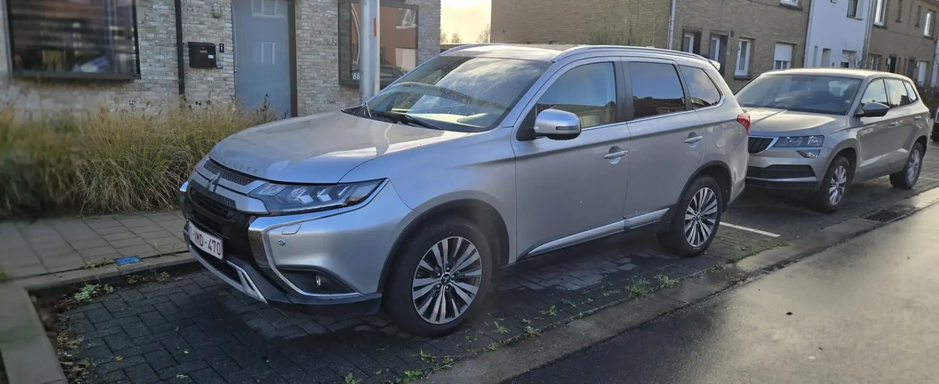 Mitsubishi Outlander 2.0 2WD CVT Diamant+ Brons - 1