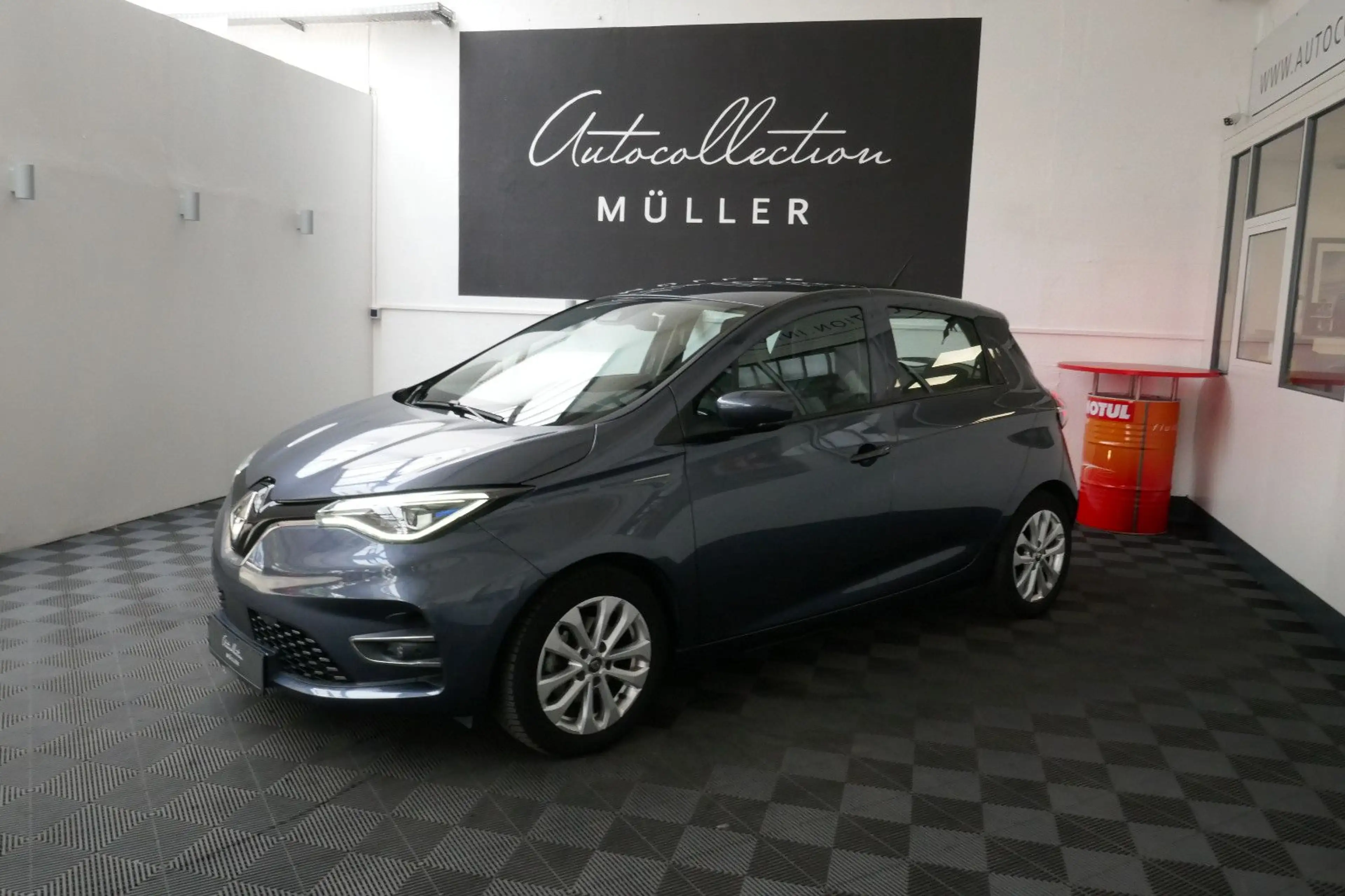 Renault ZOE Zoe Evolution — photo 4