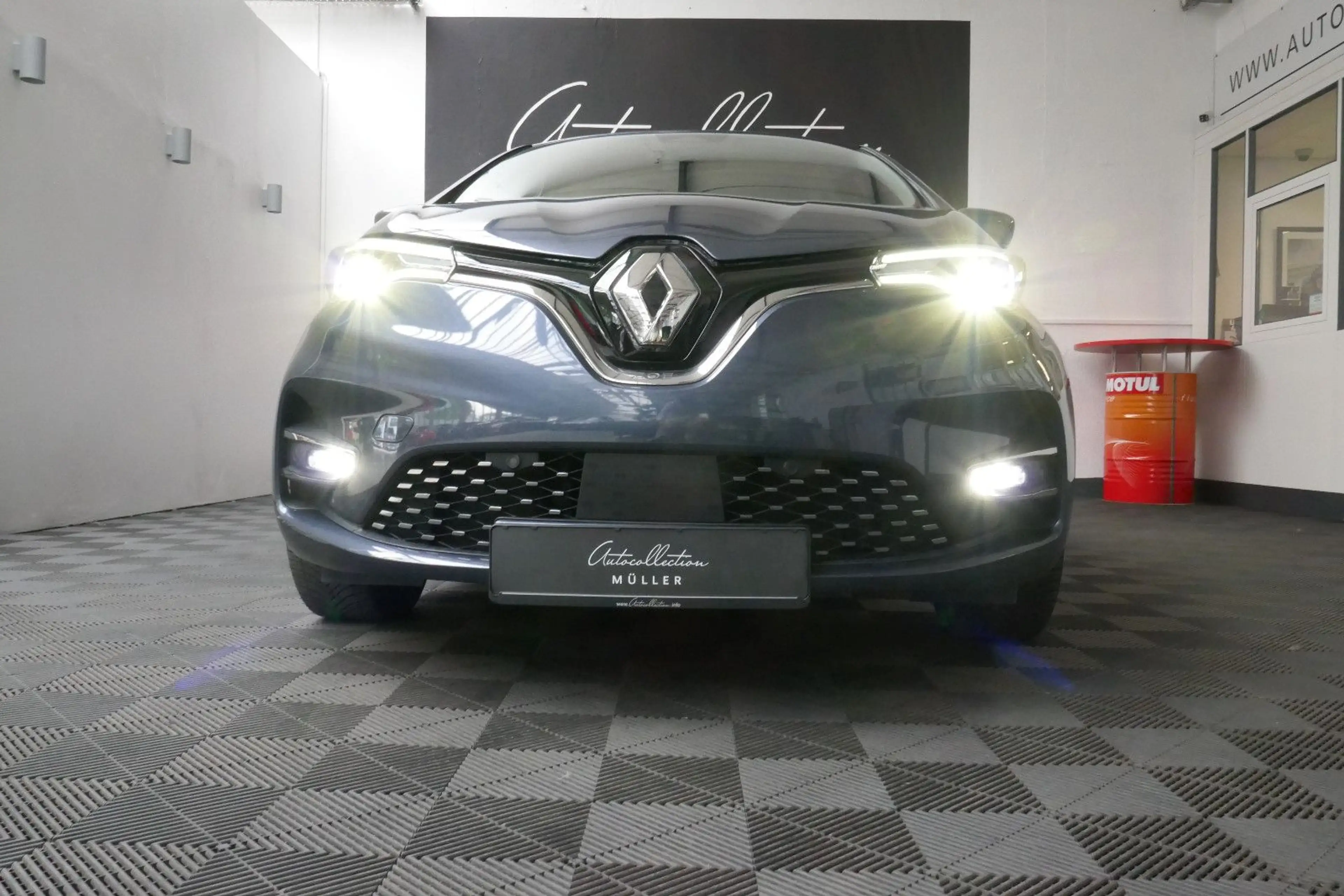 Renault ZOE Zoe Evolution — photo 3