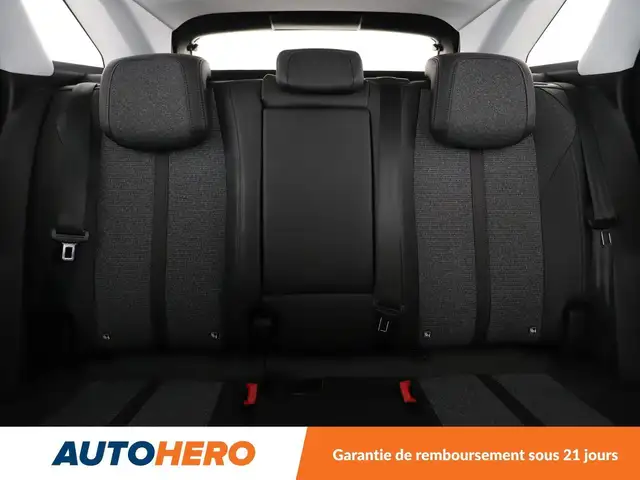 Peugeot 3008 view 15