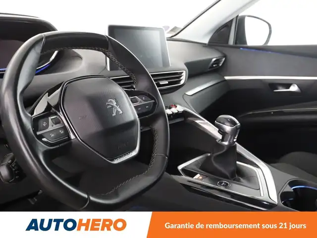 Peugeot 3008 view 11