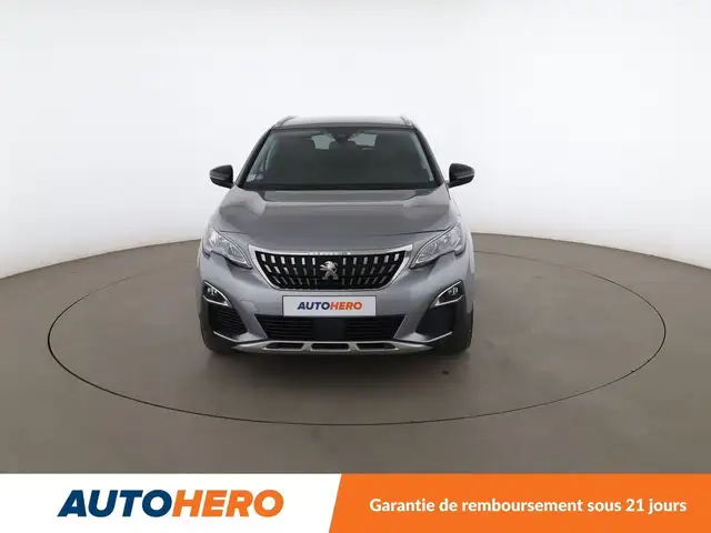 Peugeot 3008 view 9