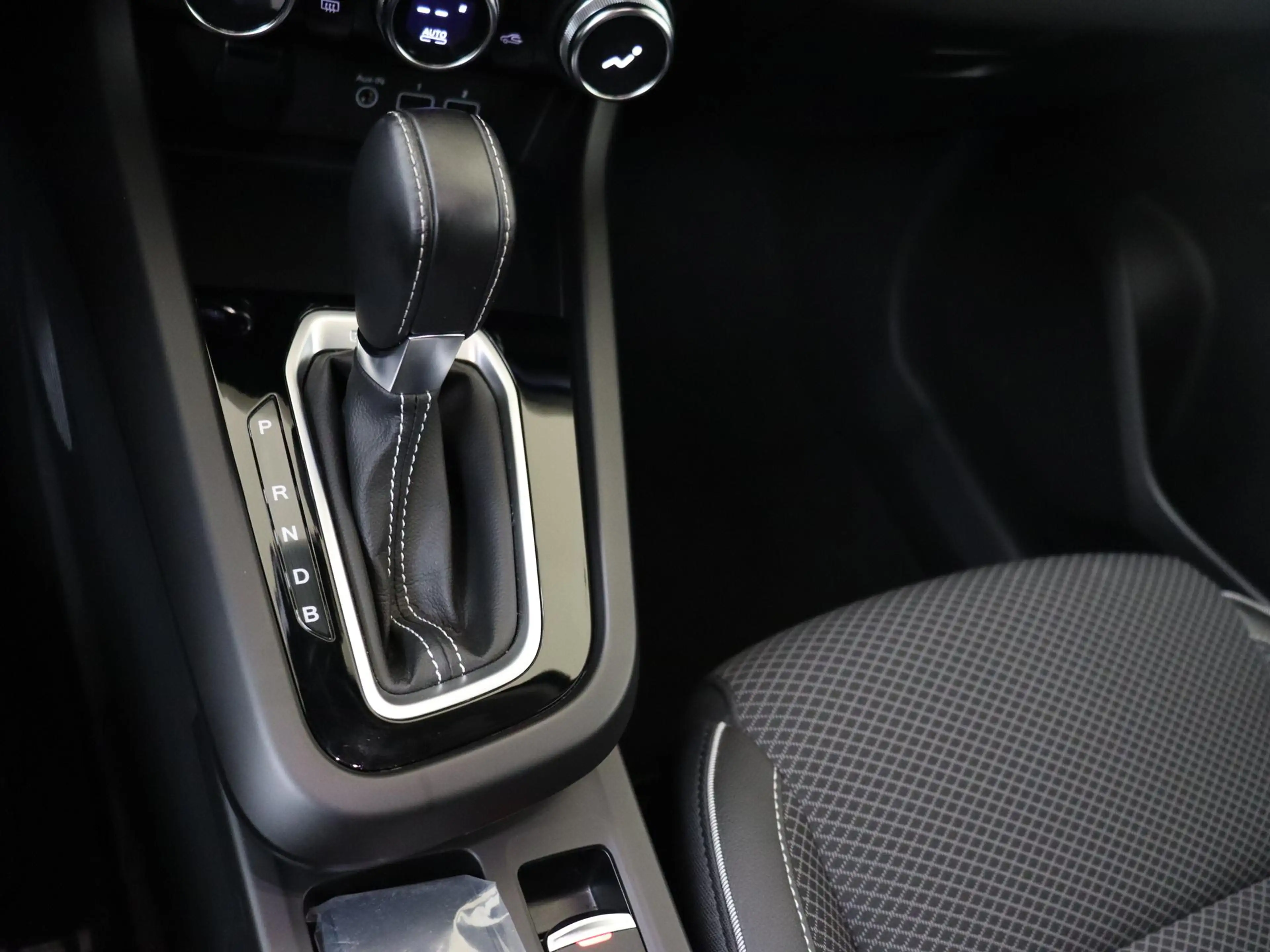 Renault Arkana 1.6 E-Tech Hybrid 145 Intens | Automaat | Parkeers — photo 14