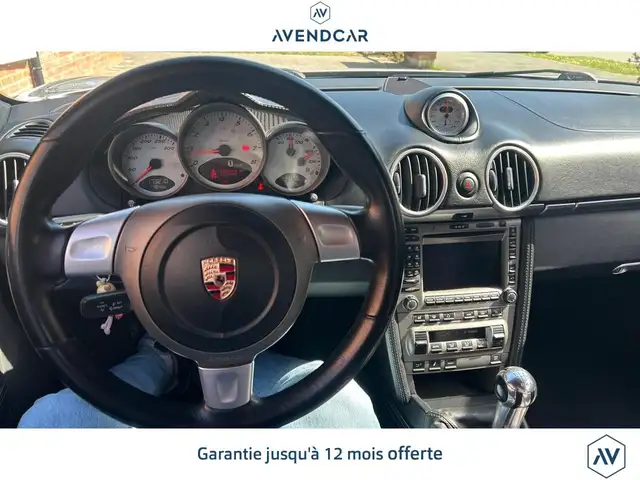 Porsche Cayman view 5