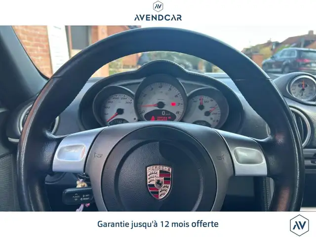 Porsche Cayman view 10