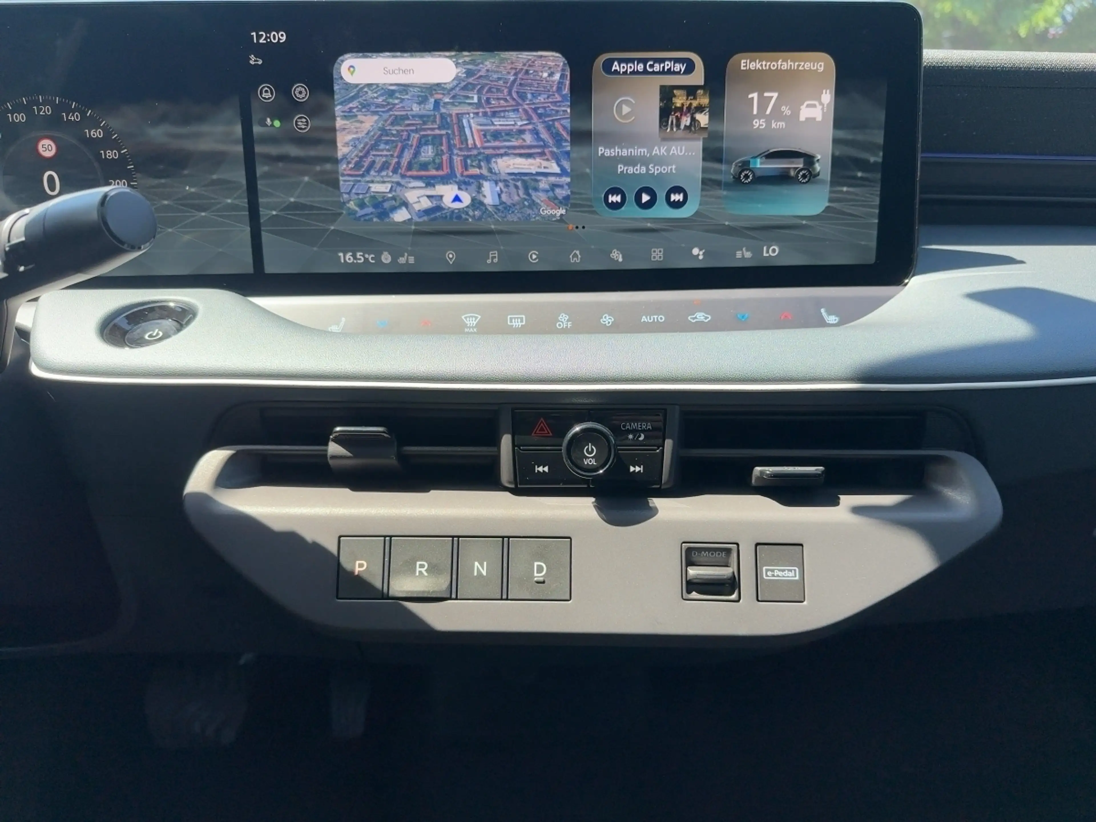 Nissan Leaf 75 kWh EVOLVE 21/PS NAVI/HUD — photo 10