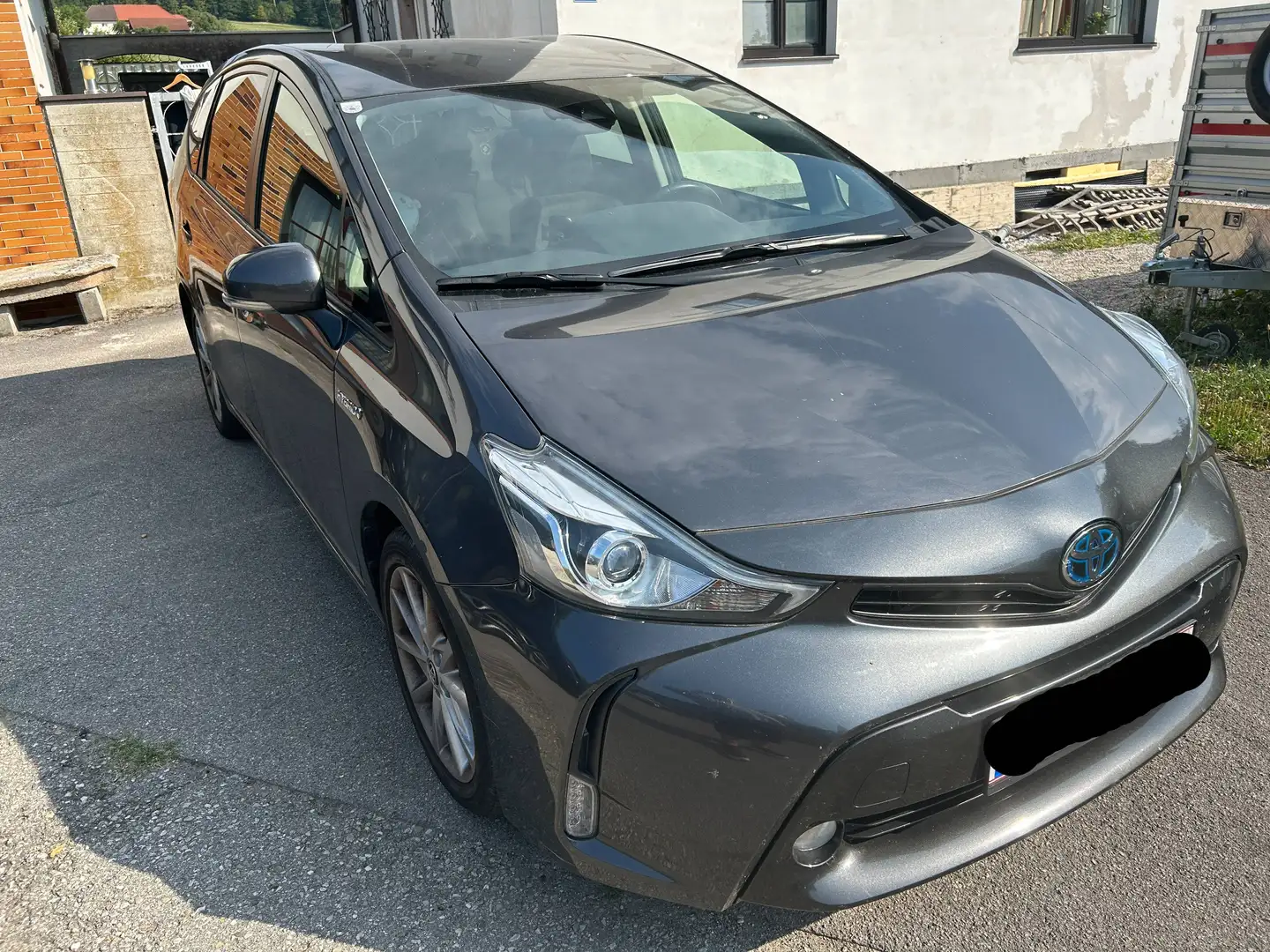 Toyota Prius+ Prius  1,8 VVT-i Hybrid Active Active Grau - 1