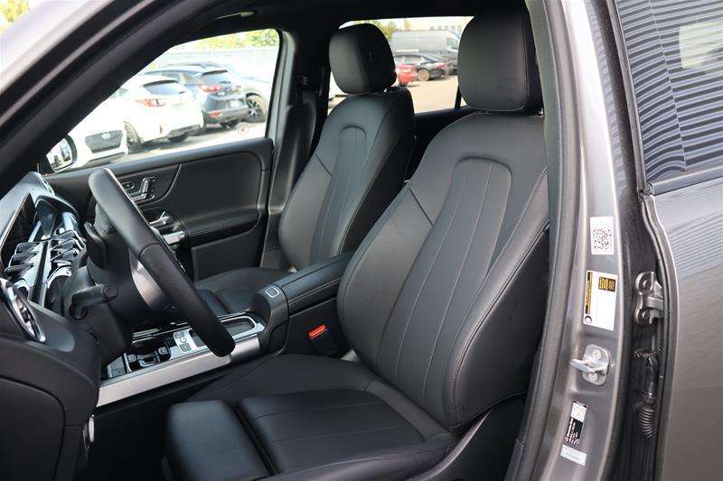 2026 Mercedes-Benz GLB 4MATIC SUV — снимка 1