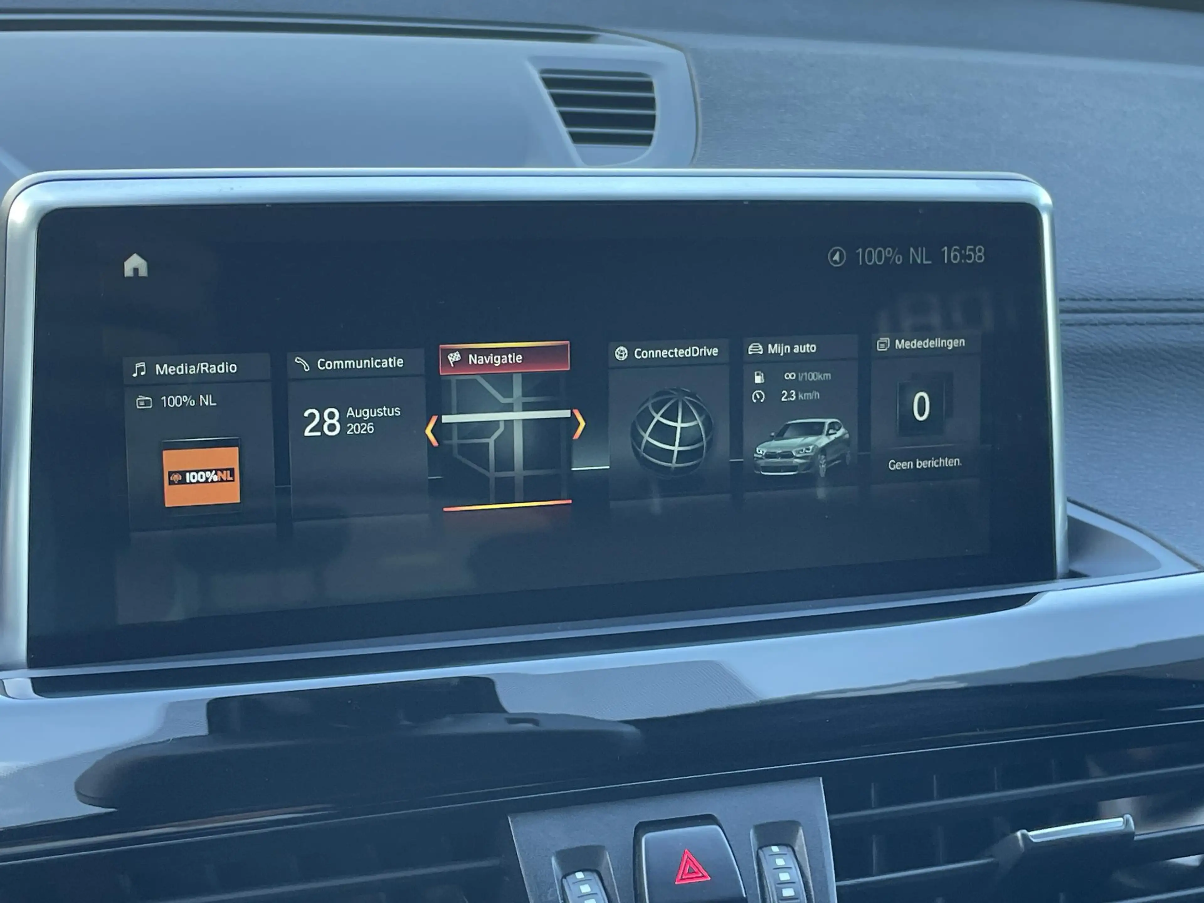 BMW X2 sDrive18i High Executive Edition | Automaat | Trek — photo 13