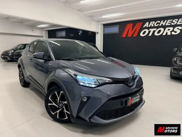 Toyota C-HR 1.8 Hybrid E-CVT Trend