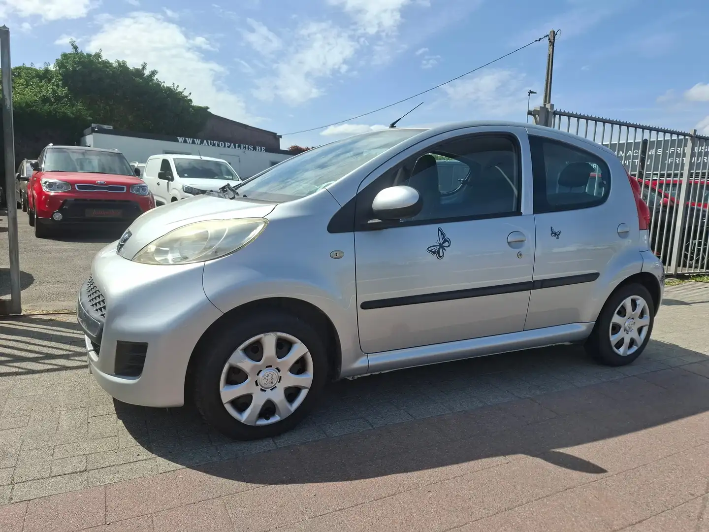 Peugeot 107 107 Urban Zwart - 2