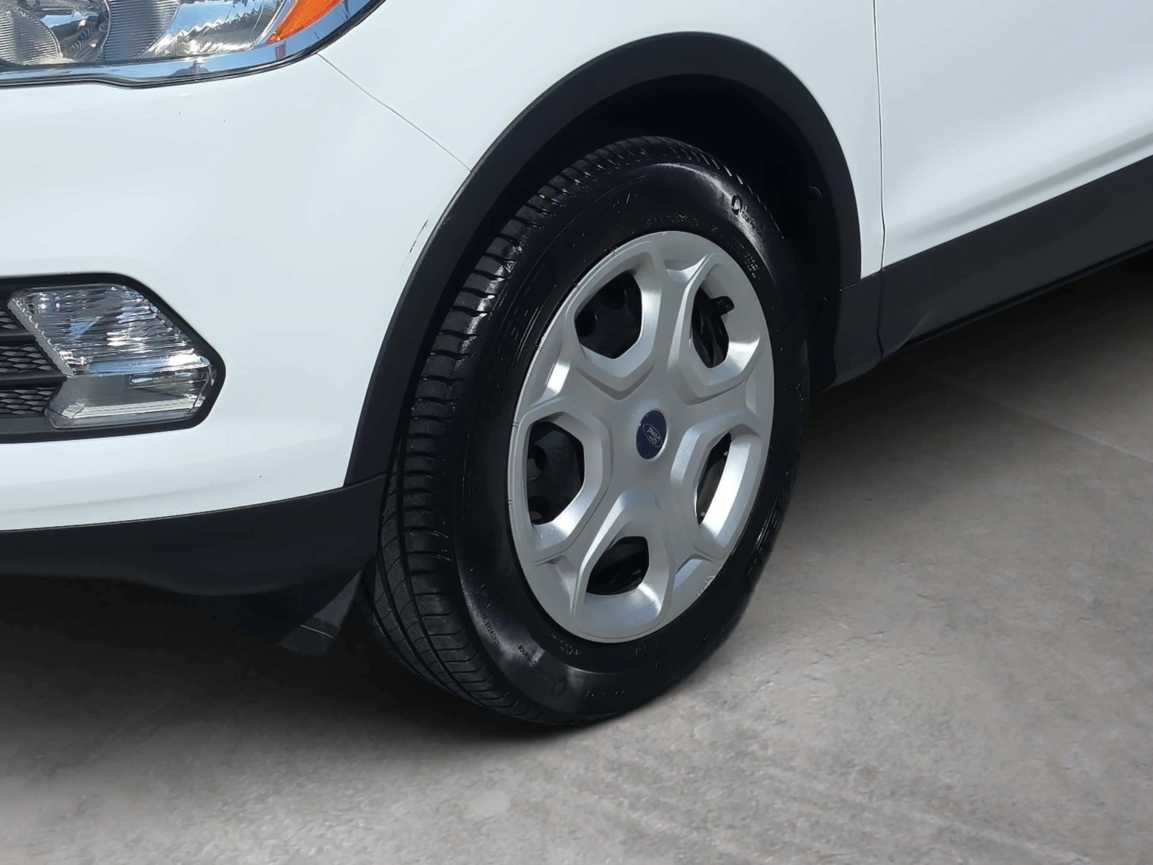 Ford Kuga Kuga 1,5 EcoBoost Trend AHK+TEMPOMAT — photo 10
