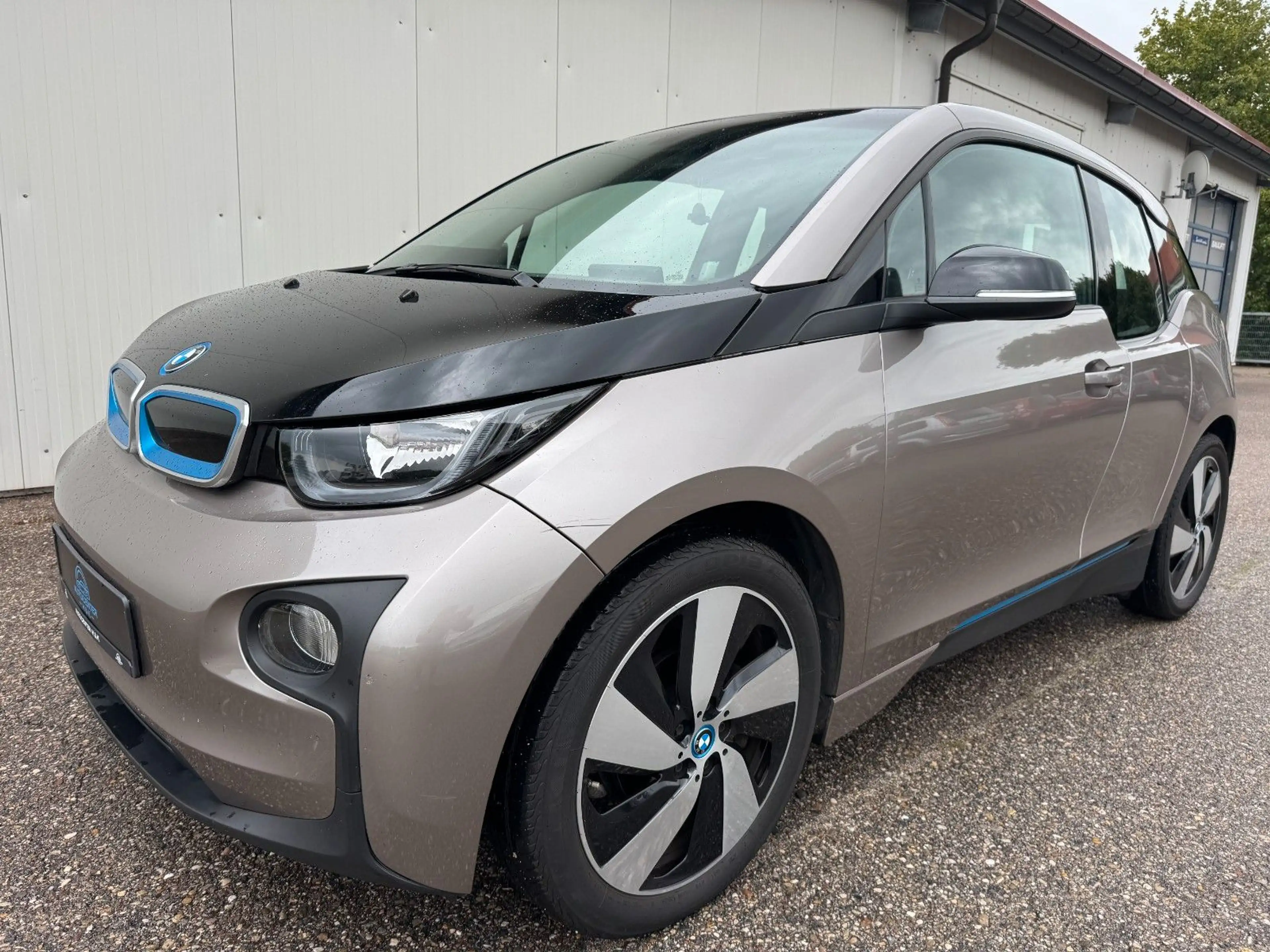 BMW i3 Basis *NAVI*KLIMA*SHZ*PDC* — photo 4