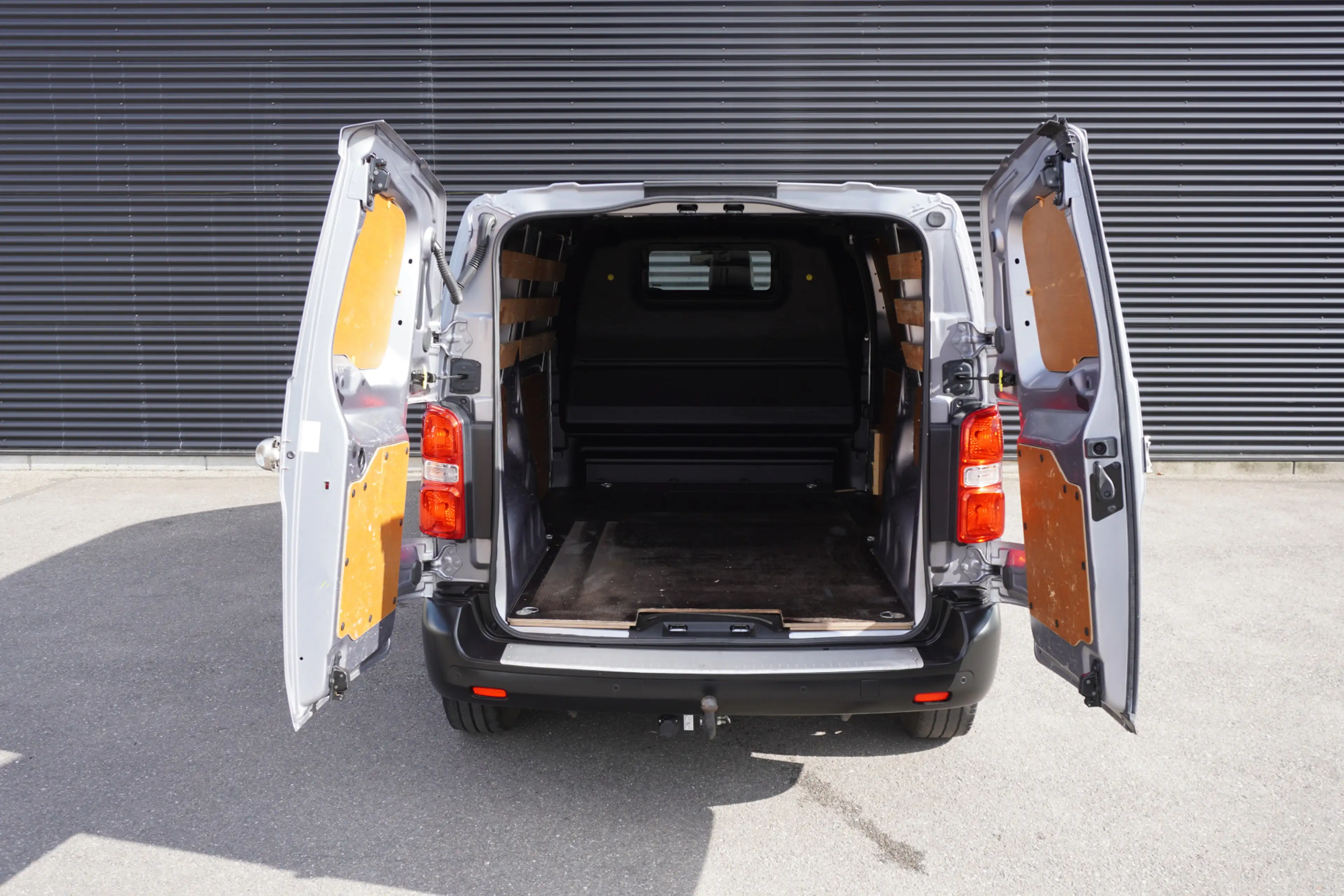 Peugeot Expert 2.0 BlueHDI 120PK L2H1 Premium Airco Cruise contro — photo 3