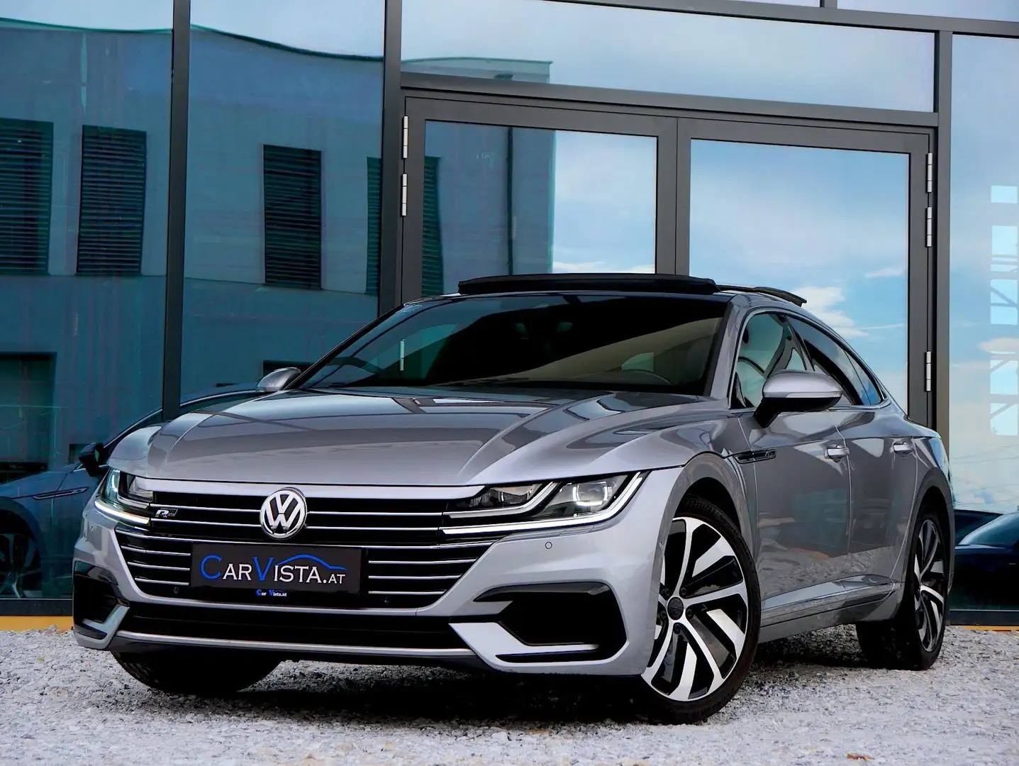 Volkswagen Arteon R-Line 1,5 TSI ACT Highline DSG Silber - 1