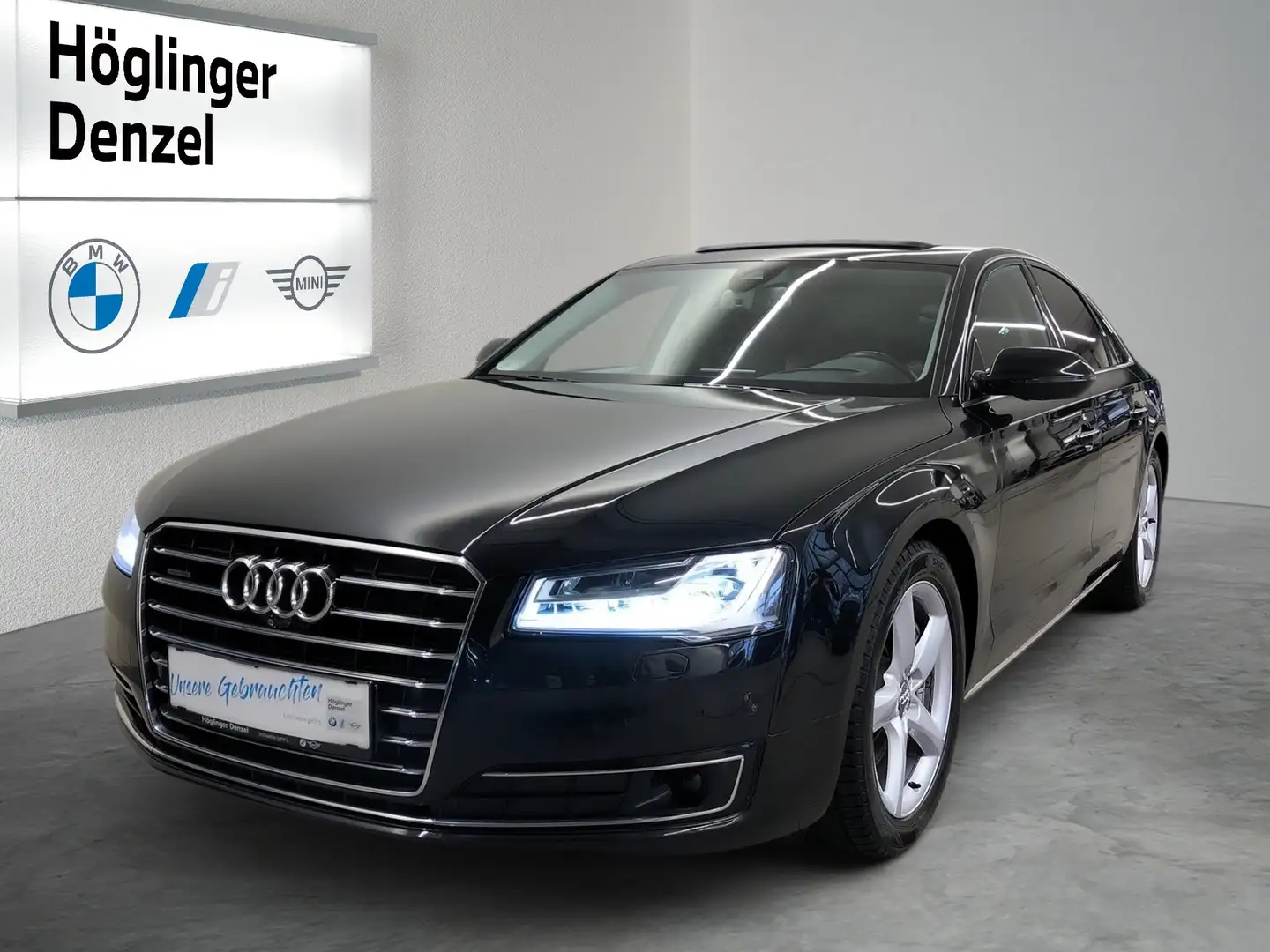Audi A8 3,0 TDI clean Diesel quattr Schwarz - 1