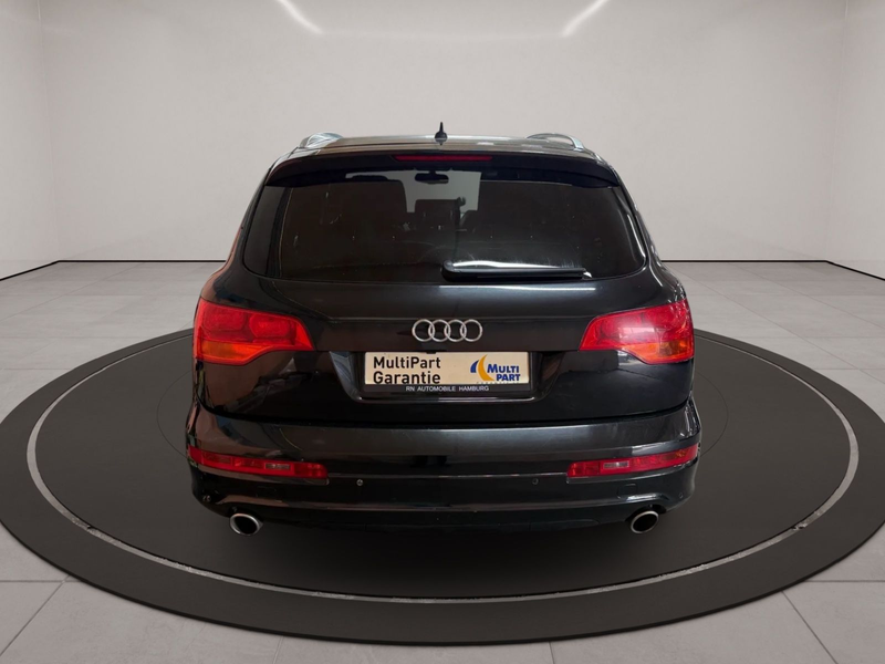 Audi Q7 4.2 TDI quattro / 7 Siter — photo 6