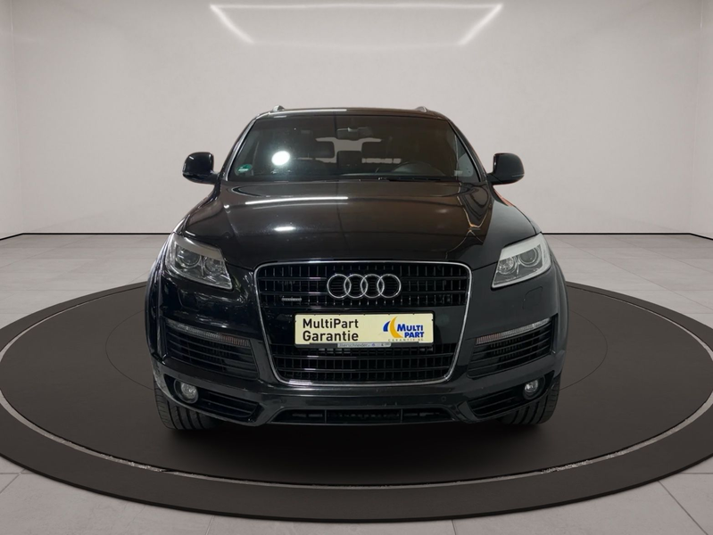 Audi Q7 4.2 TDI quattro / 7 Siter — photo 2