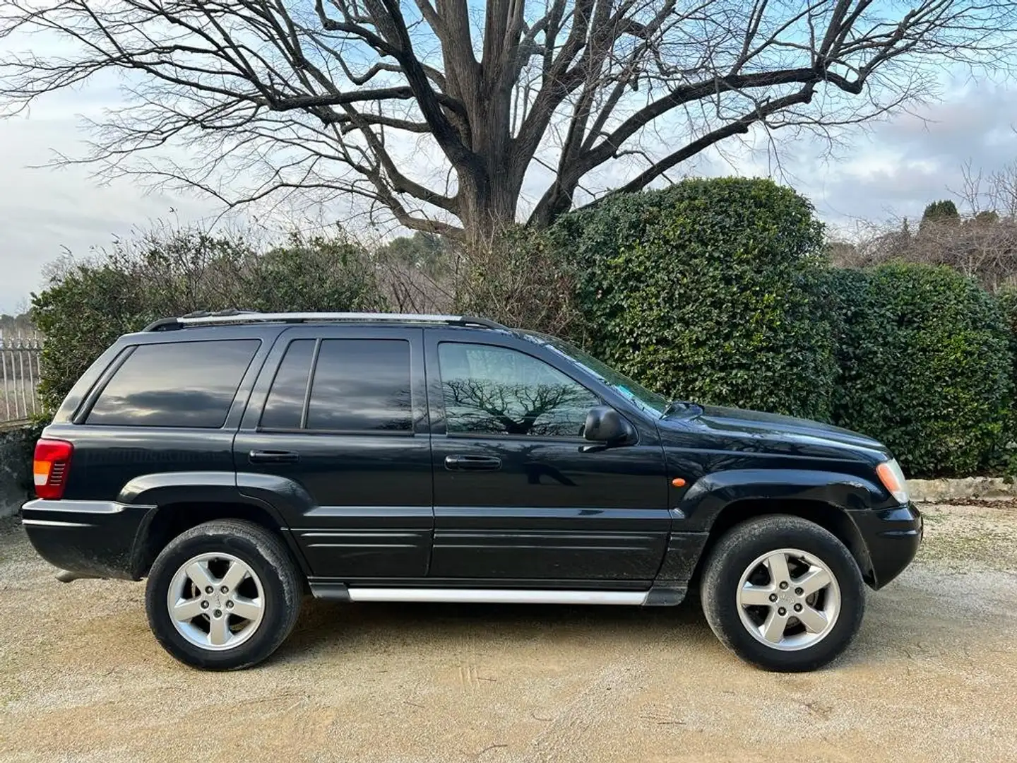Jeep Grand Cherokee TD Limited A Negro - 1