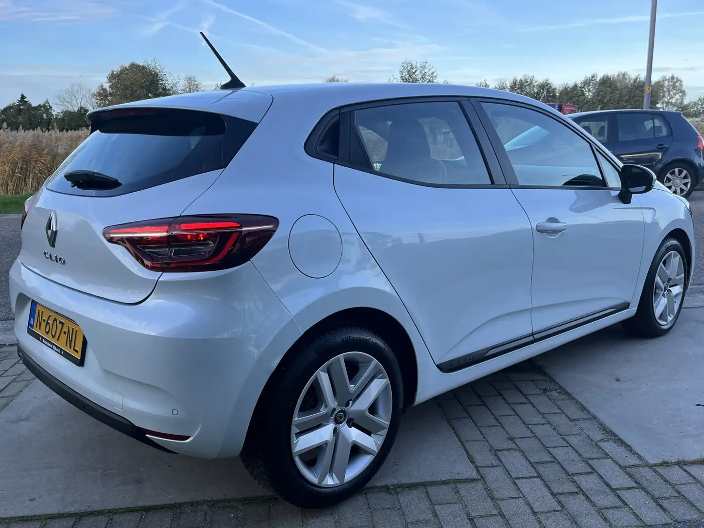Renault Clio 1.0 TCe / Apple Carplay - Android Auto / Parkeerse Weiß - 2
