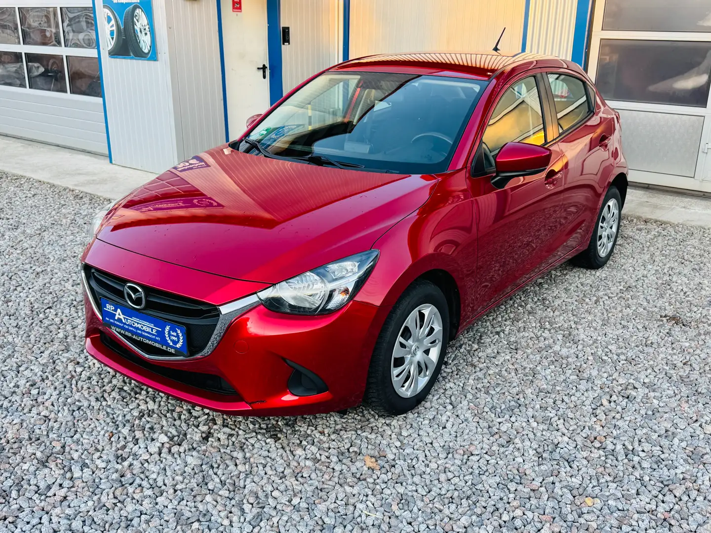 Mazda 2 Center-Line 1.5 KLIMA 5-TÜRER Rot - 2
