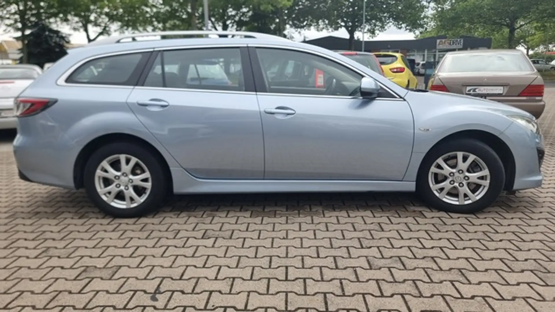 Mazda 6 1.8 MZR KOMBI + nur 82tkm + 2.Hand Azul - 2