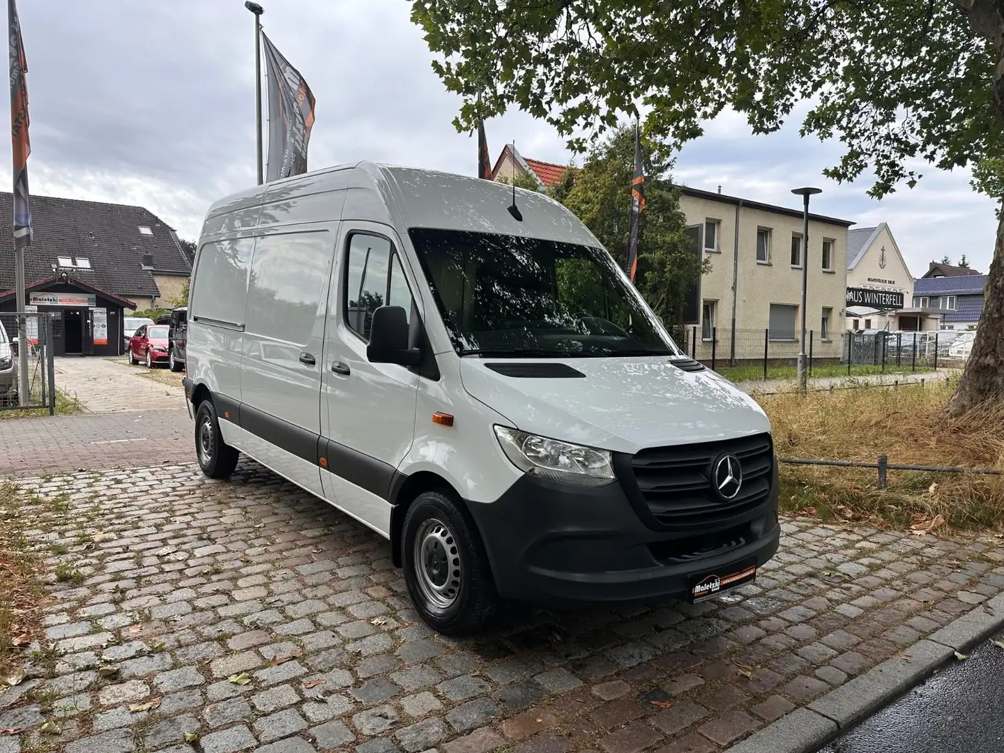mercedes-benz sprinter