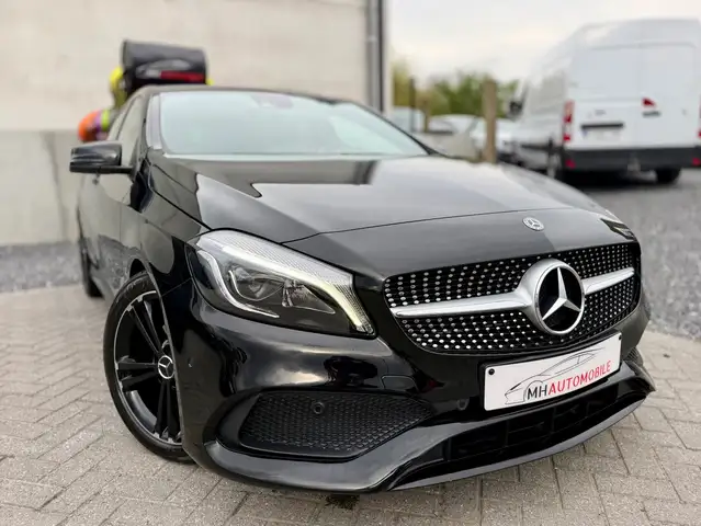 Mercedes-Benz A 200 Pack AMG