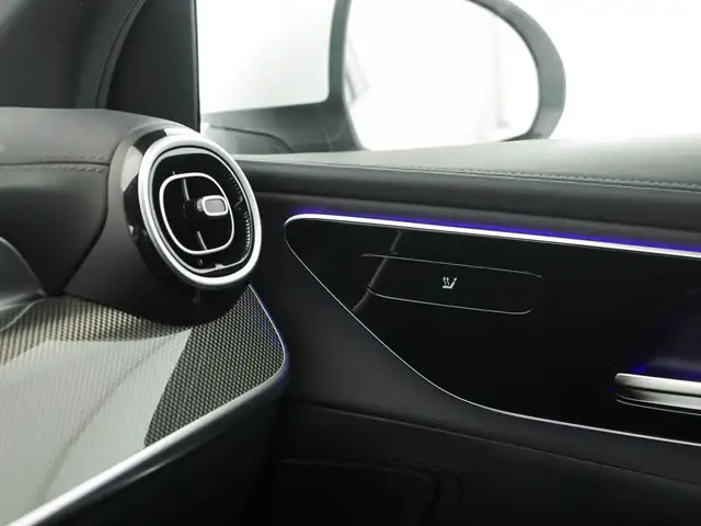 Mercedes-Benz GLC view 14