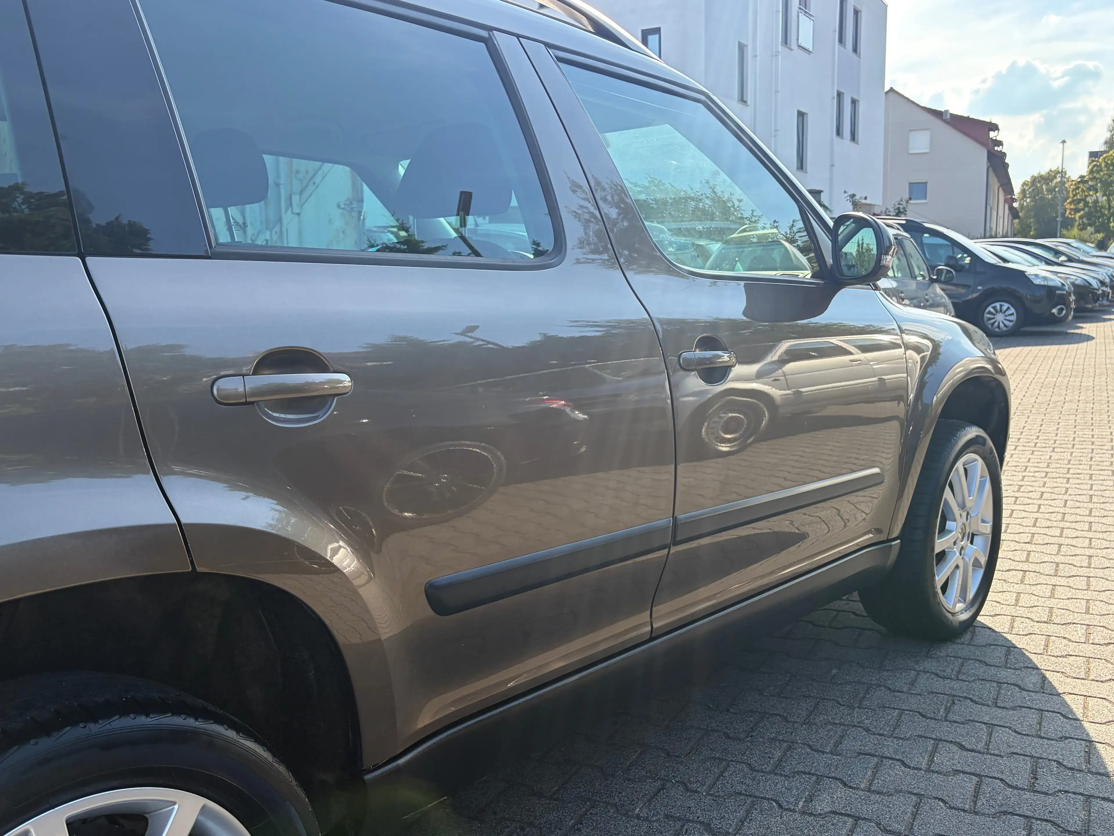 Skoda Yeti Ambition Plus*Automatik*SHZ*Temp.*PDC*AHK*HU/AU Neu — photo 12