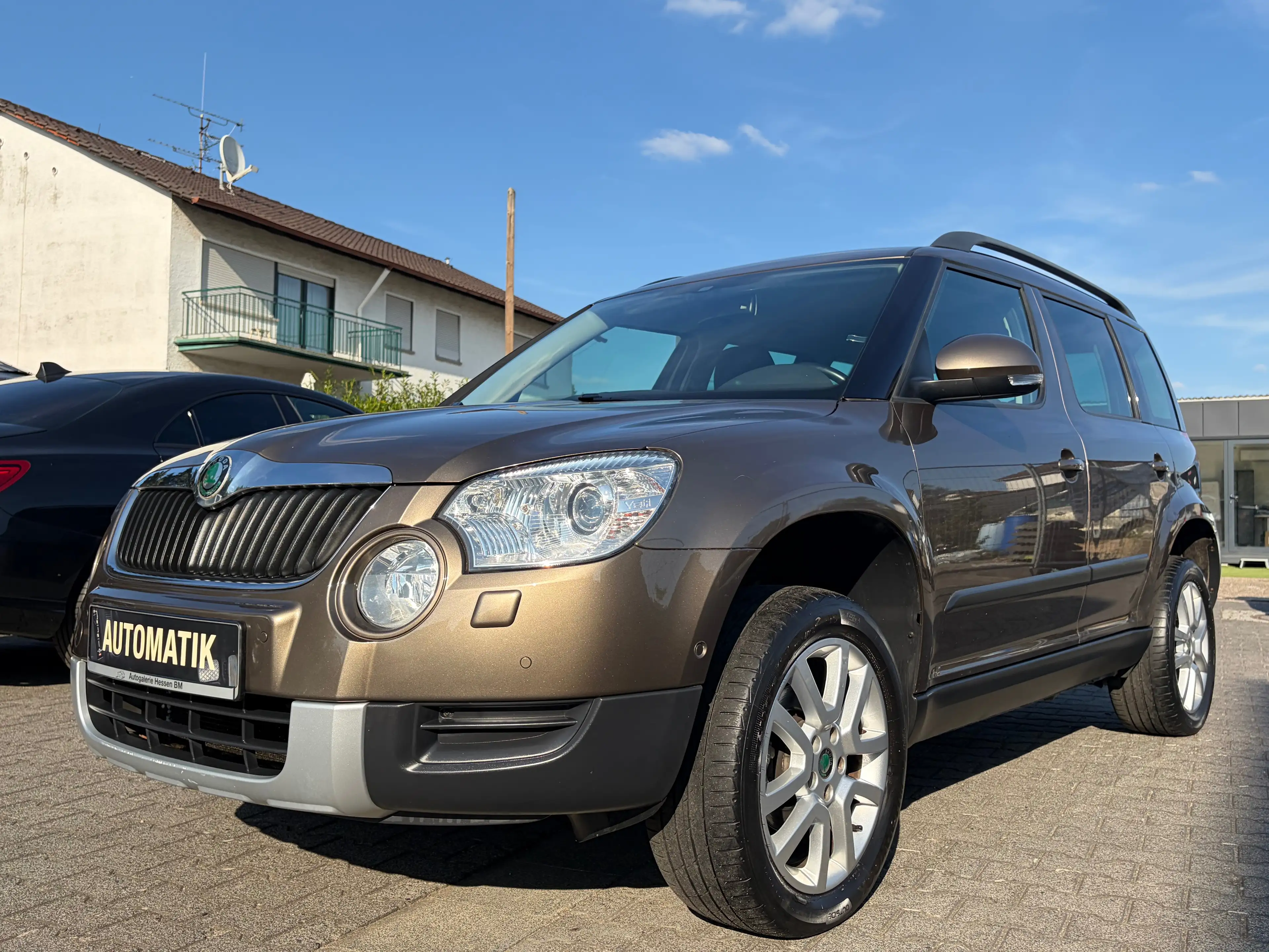 Skoda Yeti Ambition Plus*Automatik*SHZ*Temp.*PDC*AHK*HU/AU Neu
