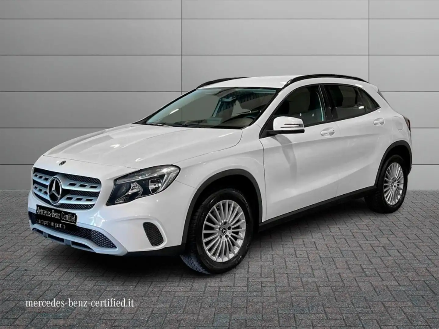 Mercedes-Benz GLA 200 - GLA 200 d Business auto Bianco - 1