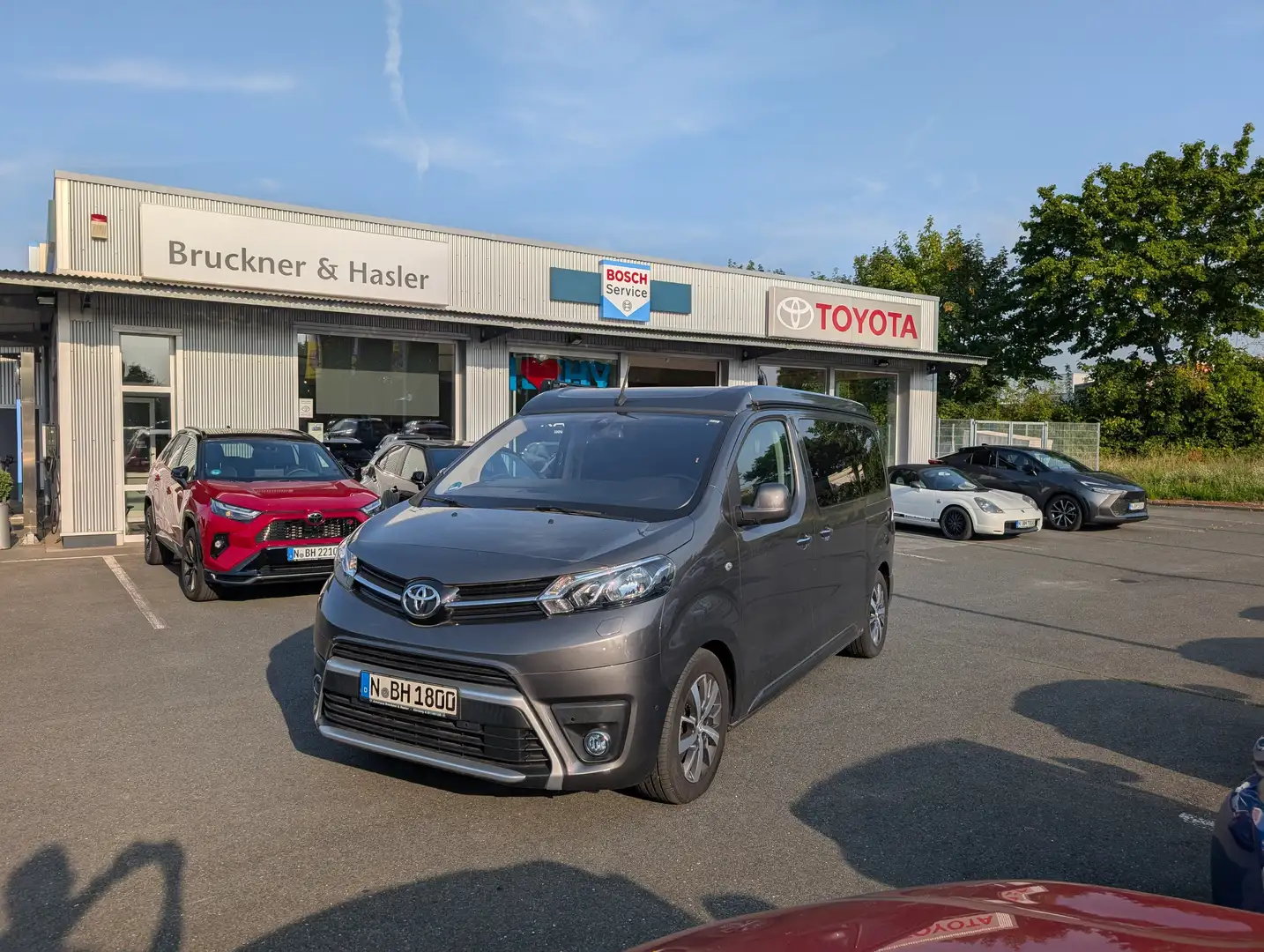 Toyota Proace Crosscamp 2,0 L1 (7-Si.) Autm. Proace Verso Gris - 1