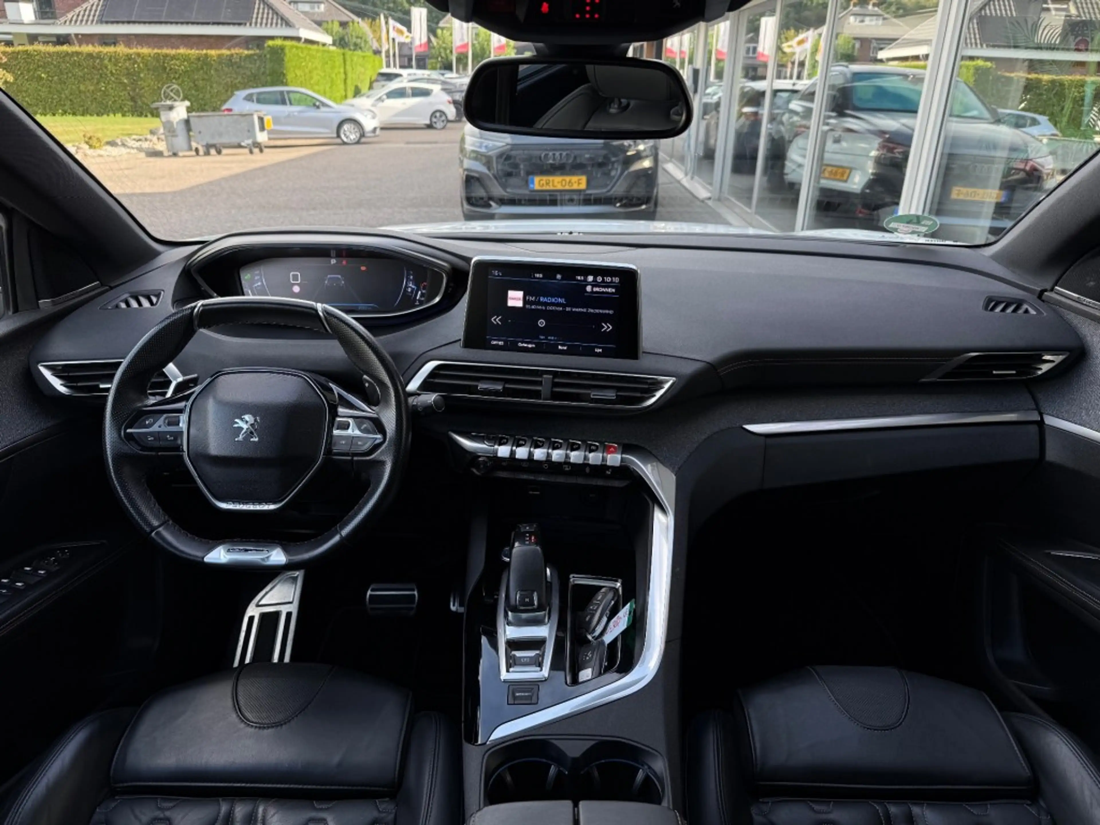 Peugeot 5008 1.6 e-THP GT-Line - 7p Pano Leder LED Memory Carpl — photo 2