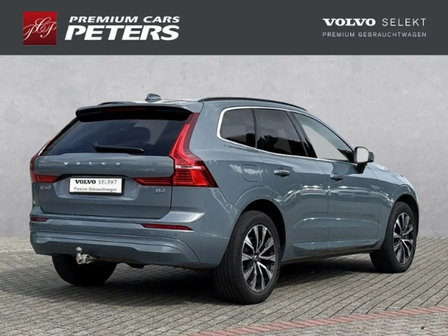 Volvo XC60 Core B4 Diesel 19''LM AHK Lenkradhz DAB WSShz eHec Grijs - 2
