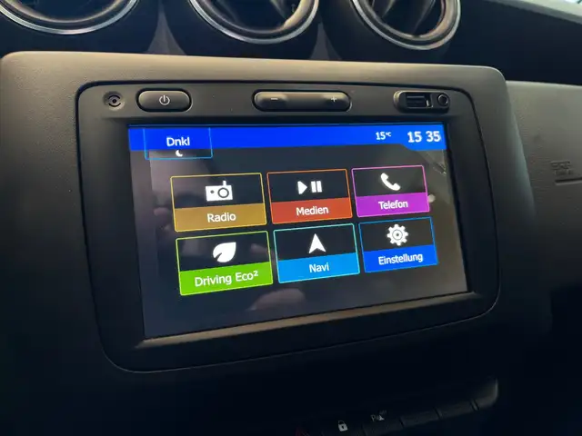 Dacia Duster view 20