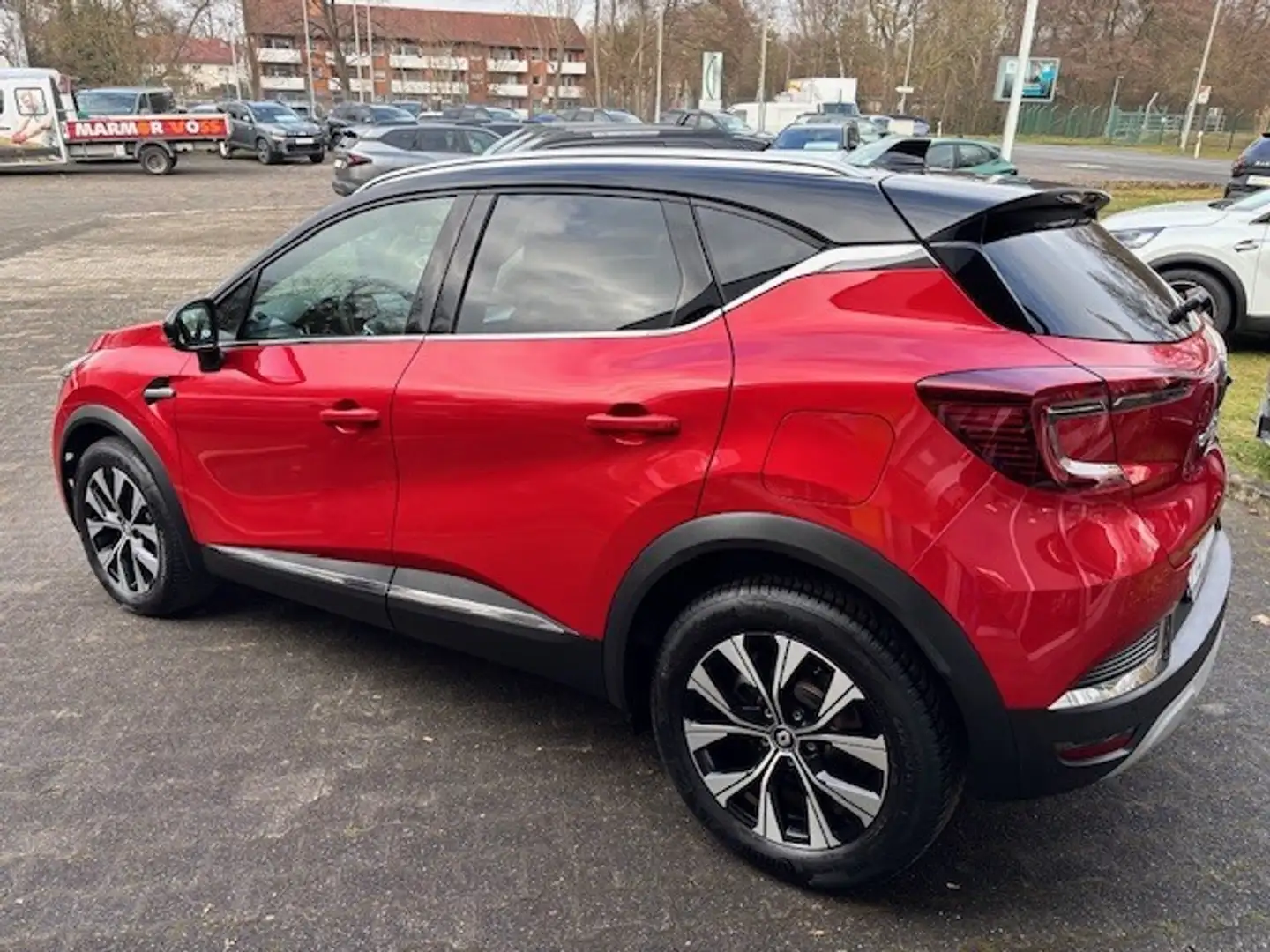 Renault Captur II Techno E-Tech Plug-in Hybrid Rot - 2