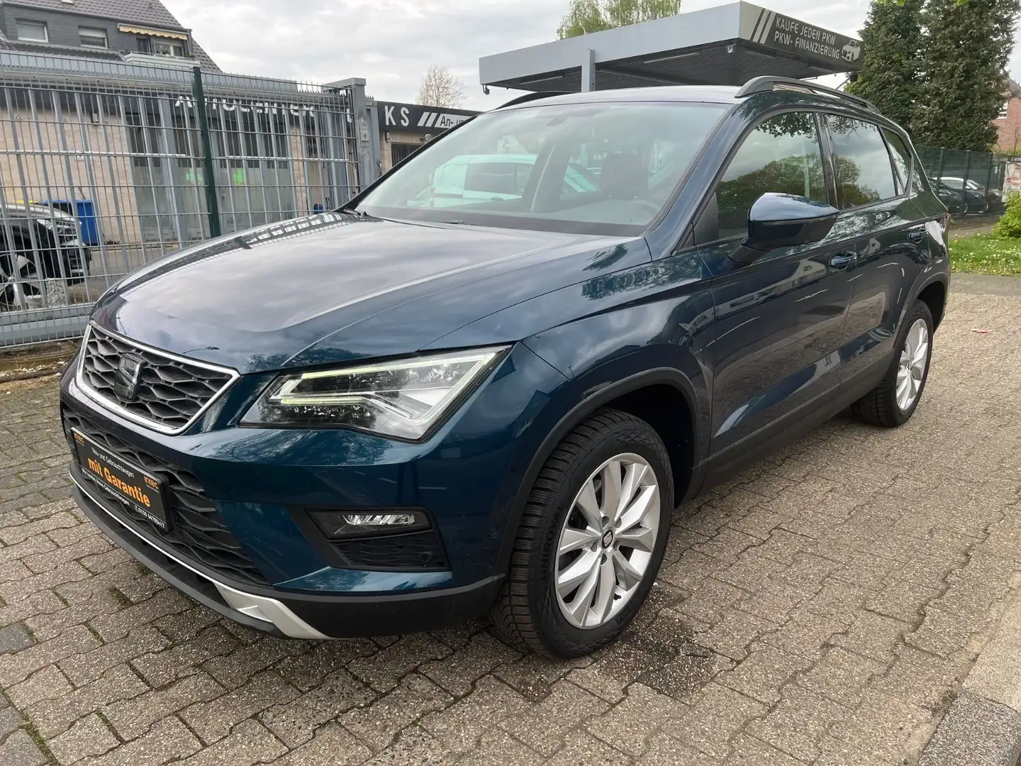 SEAT Ateca Style 1.5 TSI DSG /1.HD/PDC/NAVI/TÜV Blau - 2