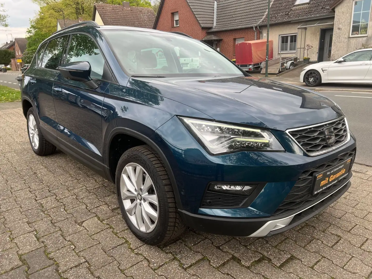 SEAT Ateca Style 1.5 TSI DSG /1.HD/PDC/NAVI/TÜV Blau - 1