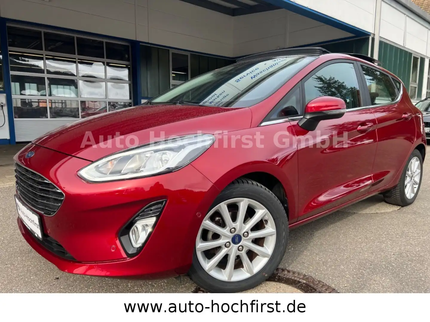 Ford Fiesta Titanium 100  C&S4 Easy Drive II Pano Red - 1