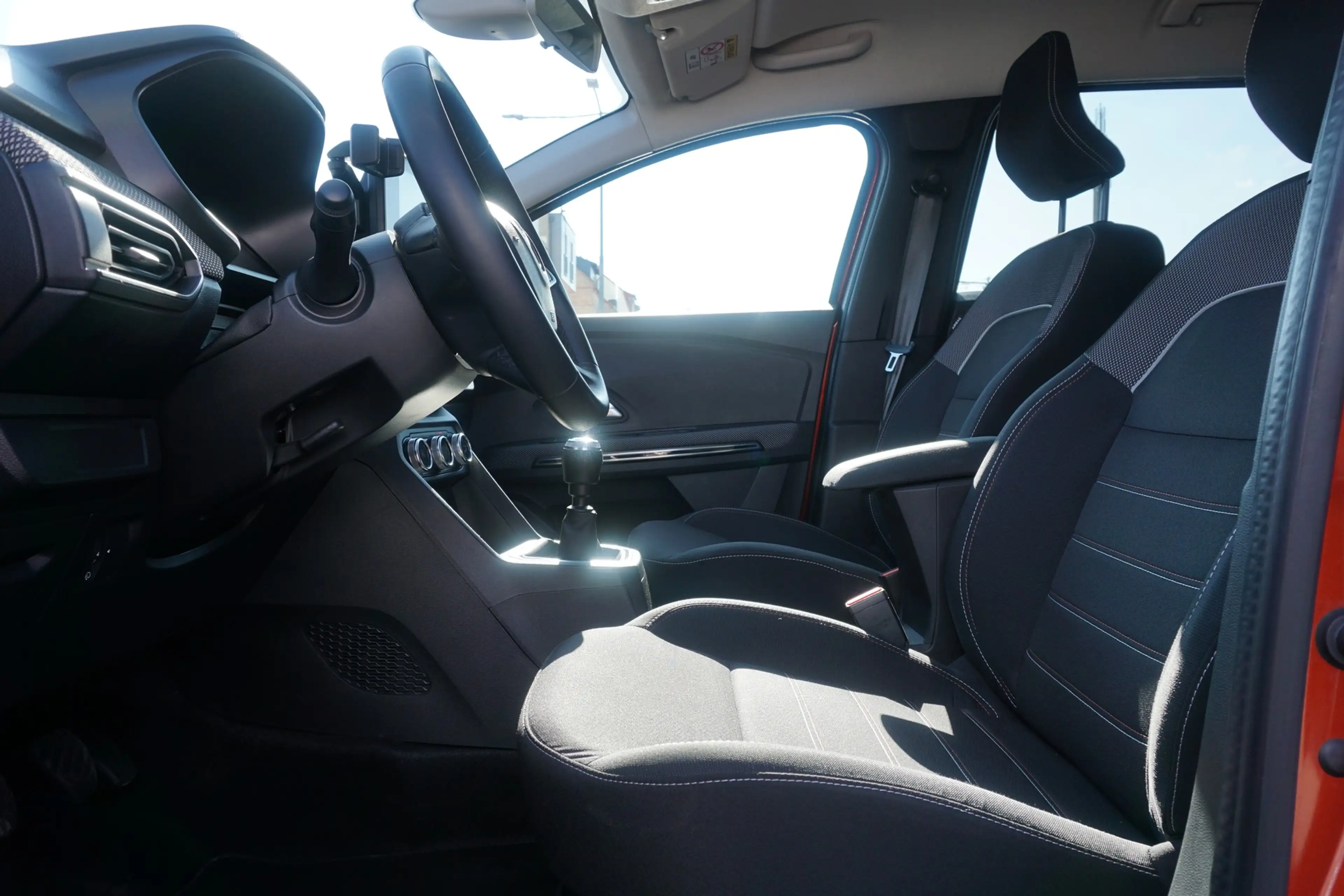 Dacia Jogger TCE 110 Extreme+ LED 7-Sitzer Navi Kamera — photo 10