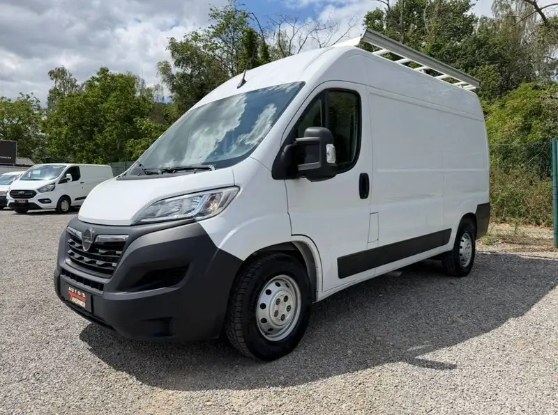 Opel Movano