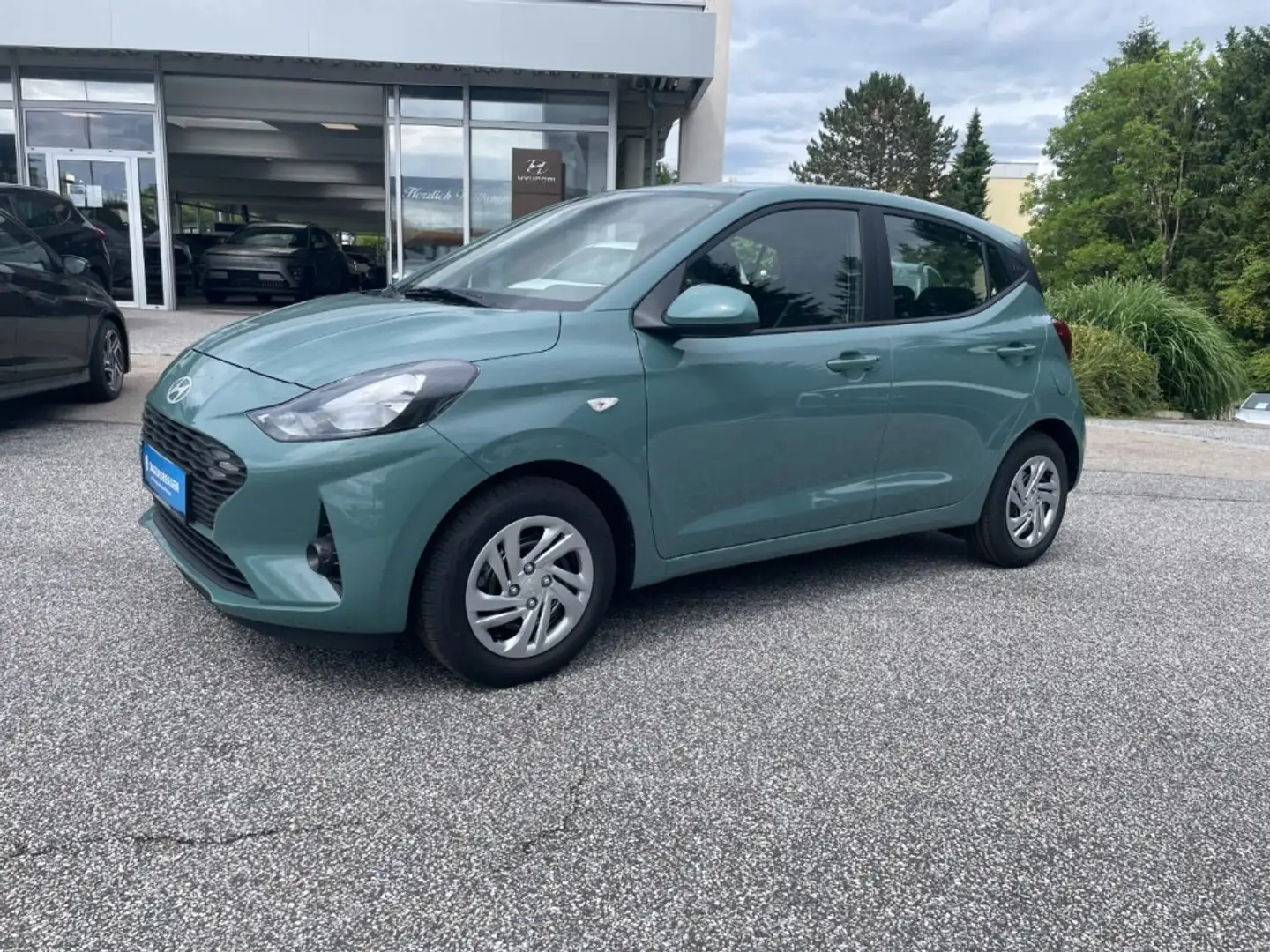 Hyundai i10 GO TOP Groen - 1