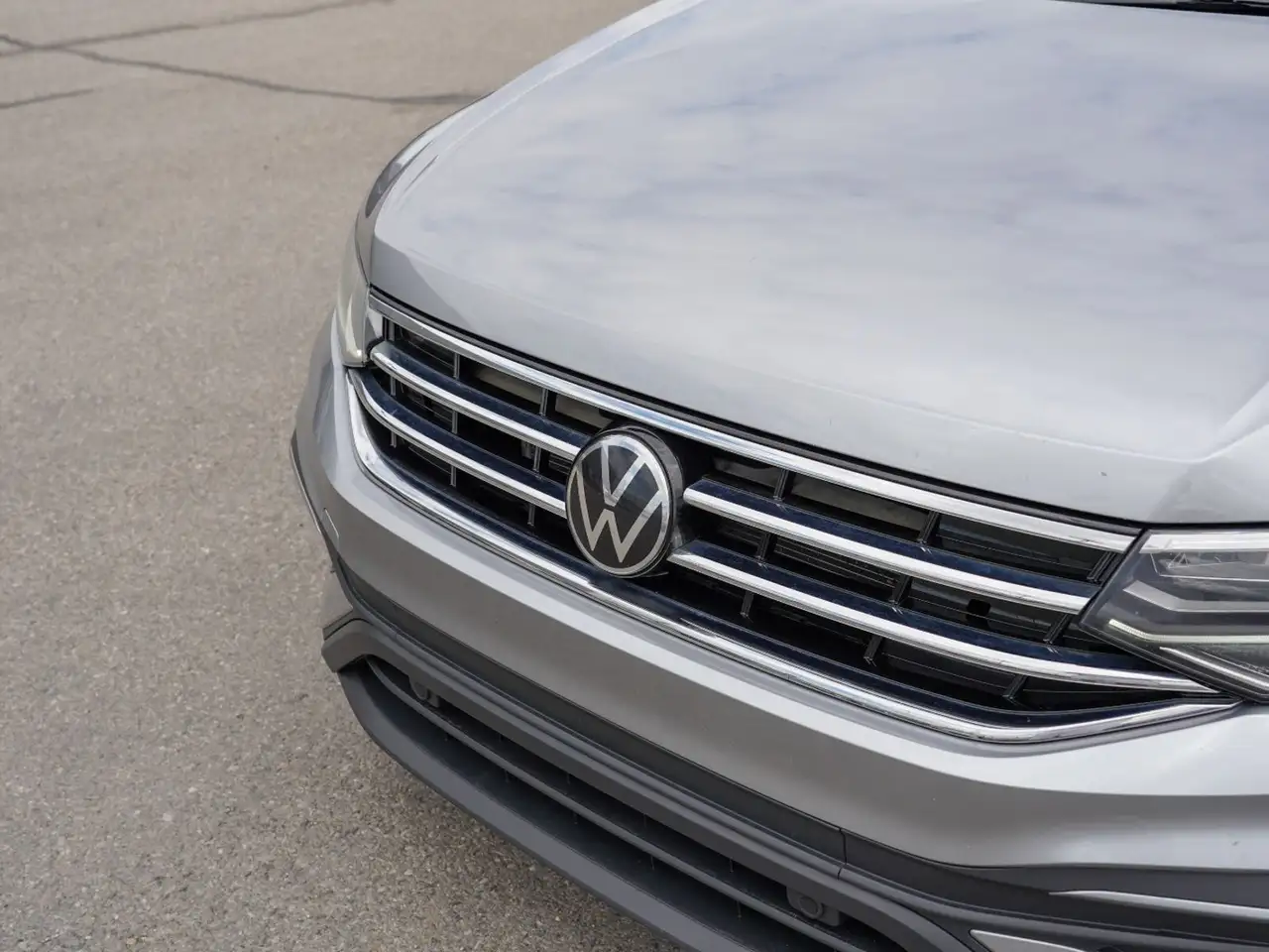 Volkswagen Tiguan снимка Volkswagen Tiguan