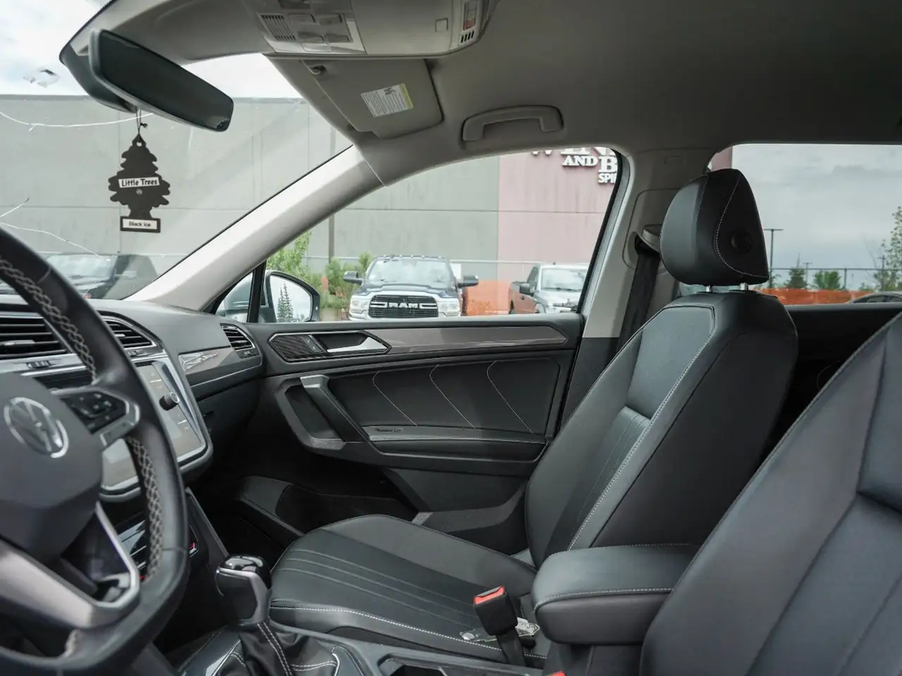 Volkswagen Tiguan снимка Volkswagen Tiguan