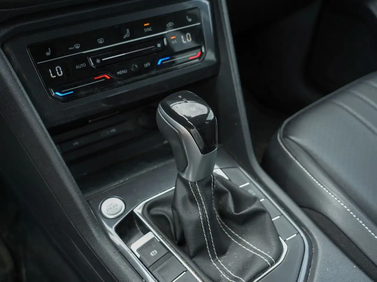 Volkswagen Tiguan снимка Volkswagen Tiguan