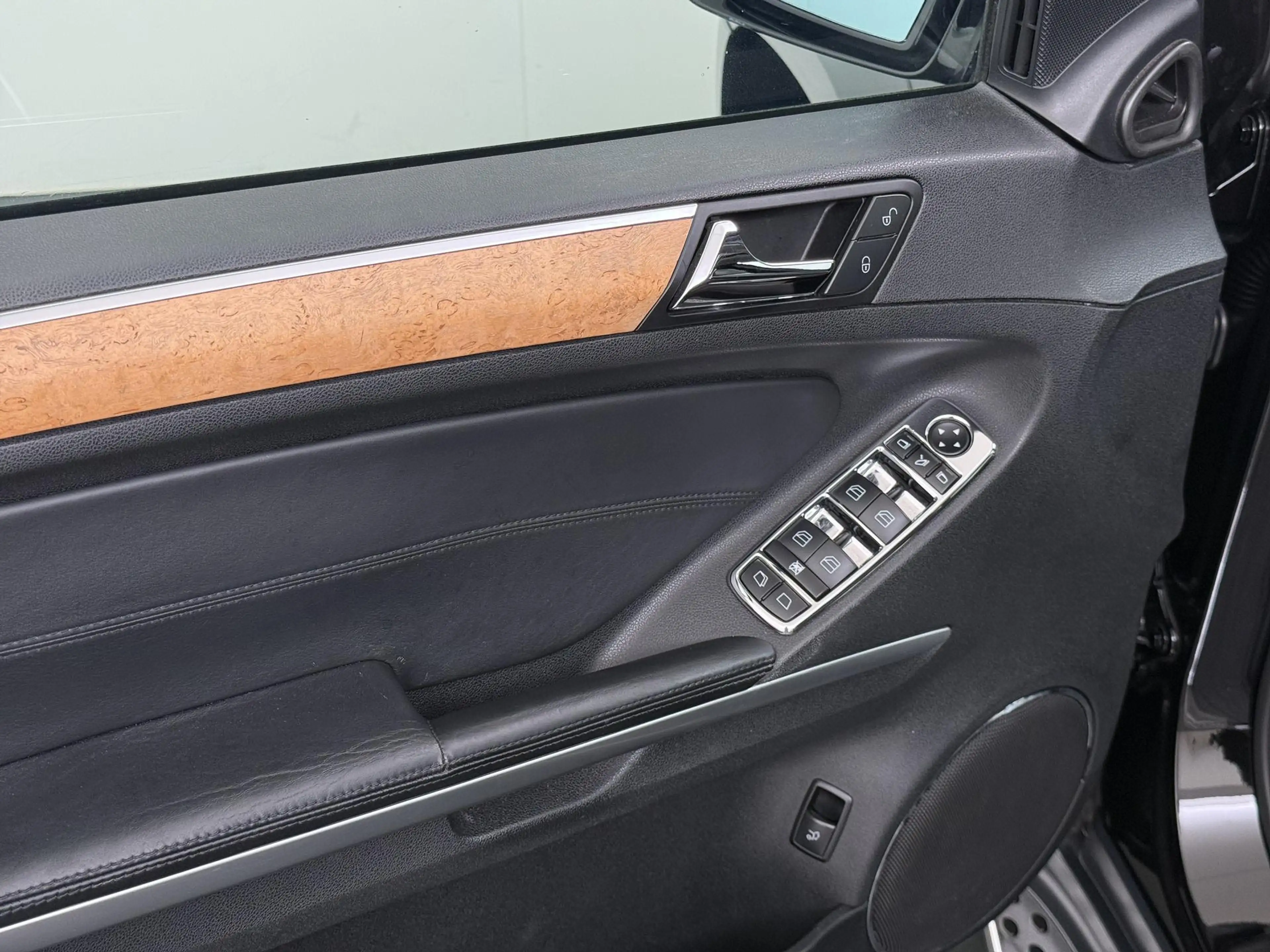 Mercedes-Benz GL 500 7 Pers | Pano |  Camera | Leder | — photo 13