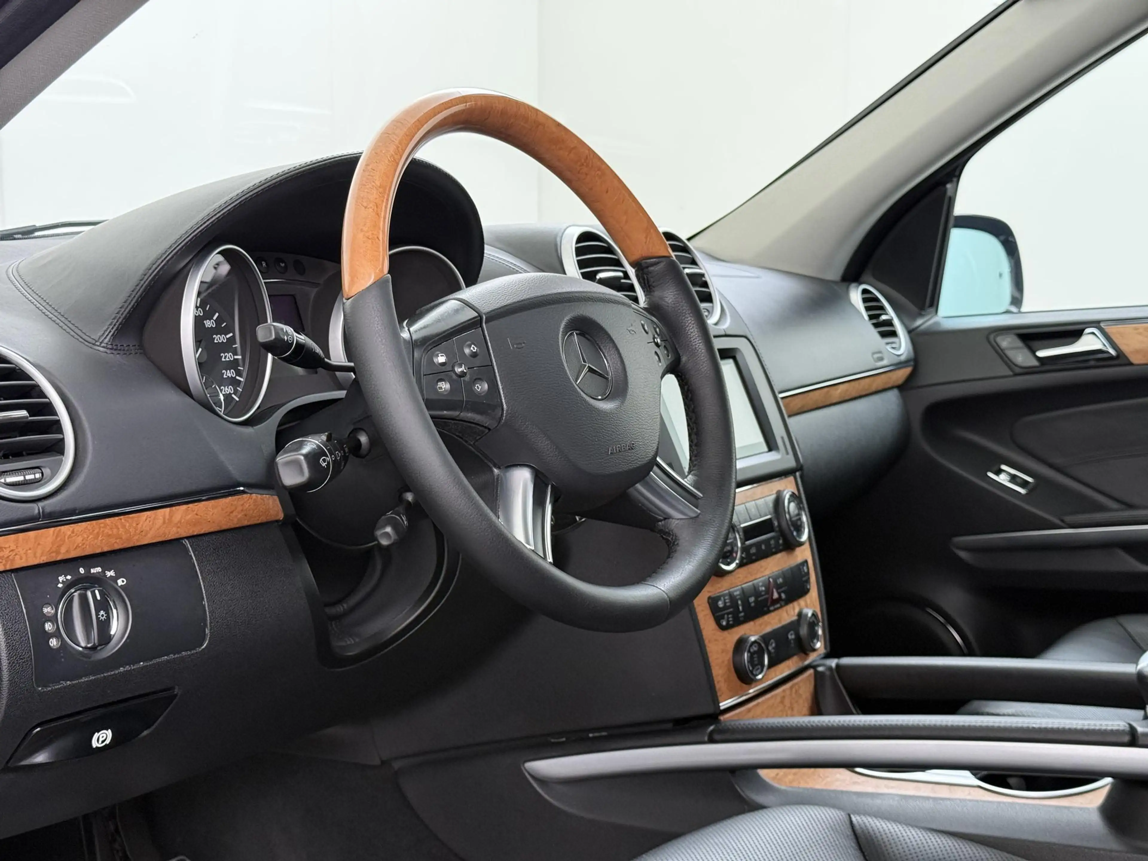Mercedes-Benz GL 500 7 Pers | Pano |  Camera | Leder | — photo 14