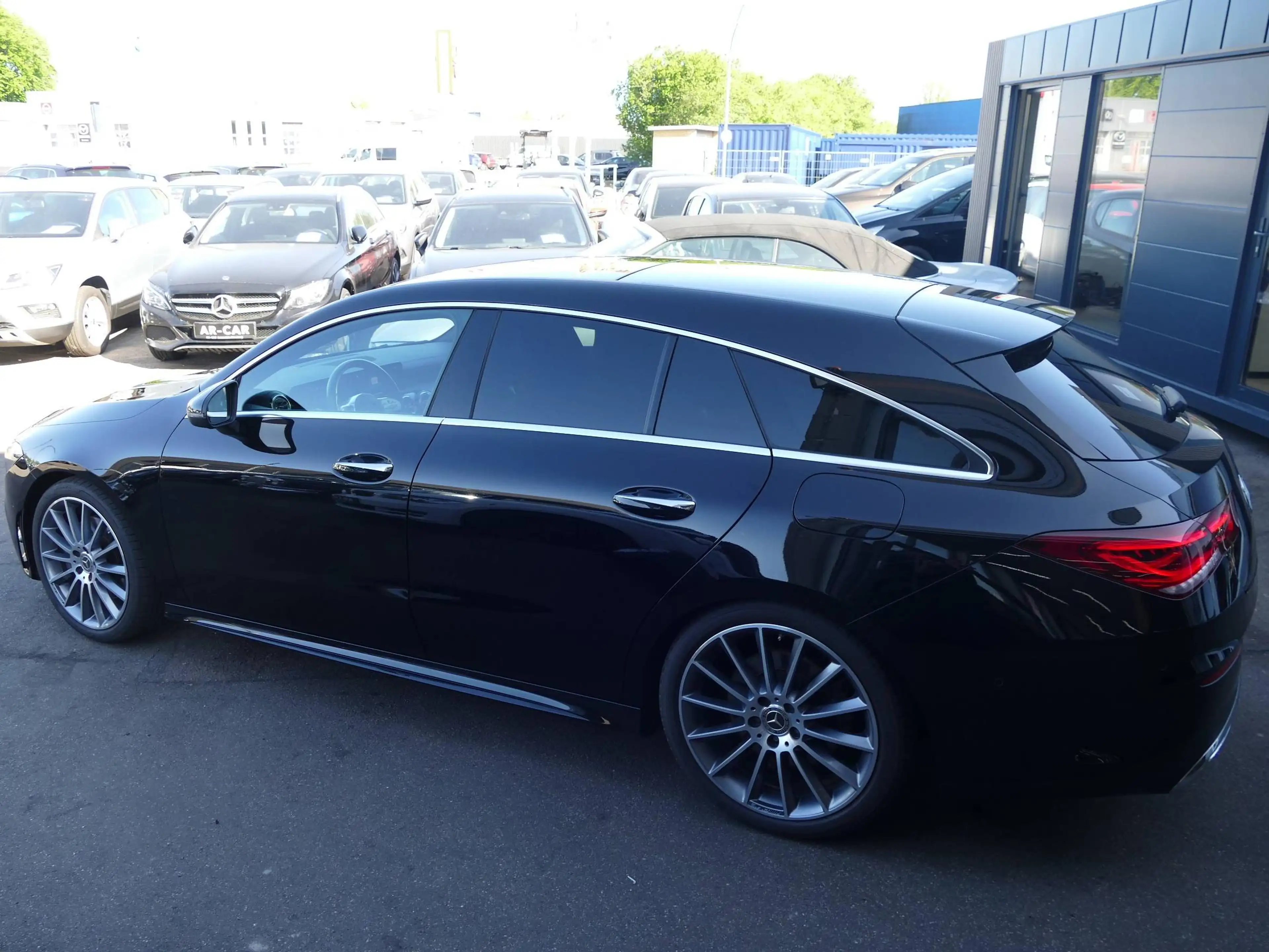 Mercedes-Benz CLA 250 Shooting Brake 7G-DCT LED Navi Einparkhilfe Panora — photo 5